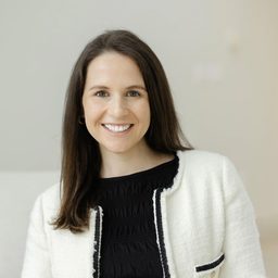Carly Connell