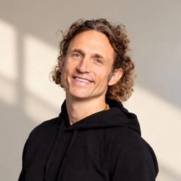 Brett Martin