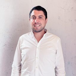 Abel Bezares