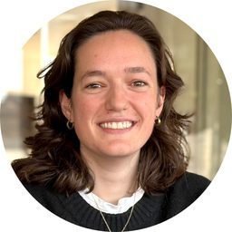 Elena Deslongchamps