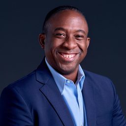 Kevin Simmons