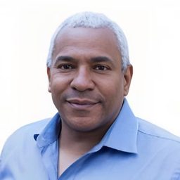 Kent Lucas